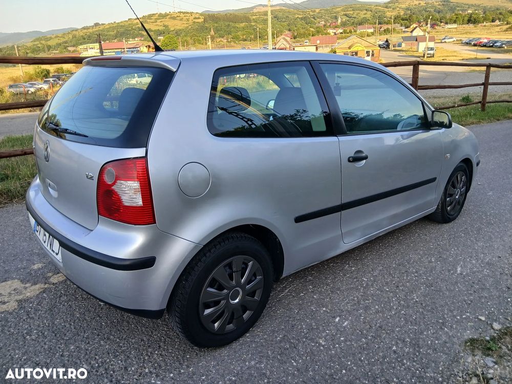Volkswagen Polo 1.2 Attractive - 4