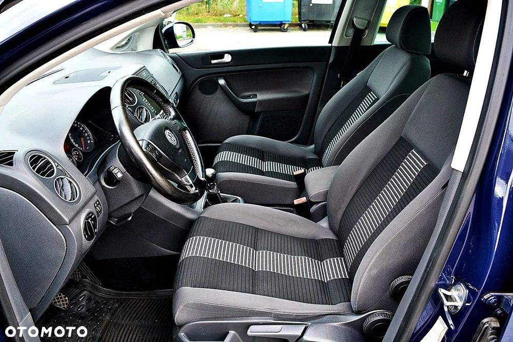 Volkswagen Golf Plus 1.9 TDI DPF United - 10