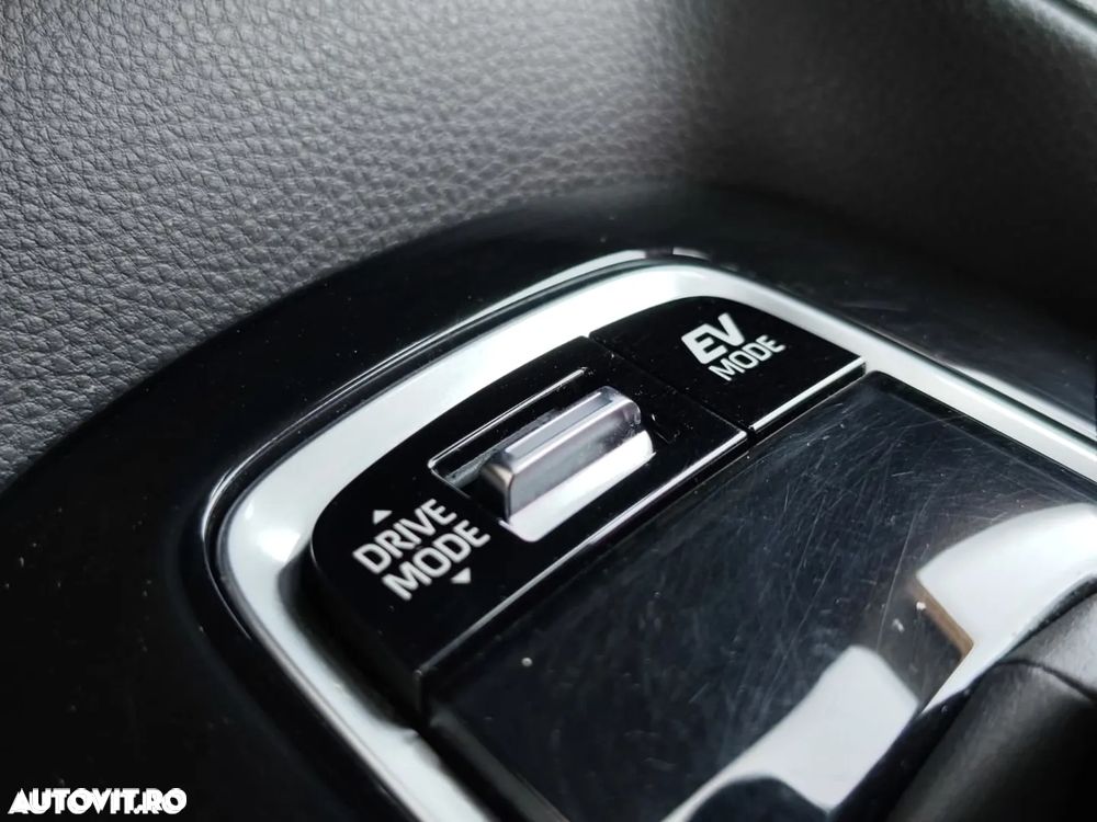 Toyota Corolla 1.8 Business Edition - 29