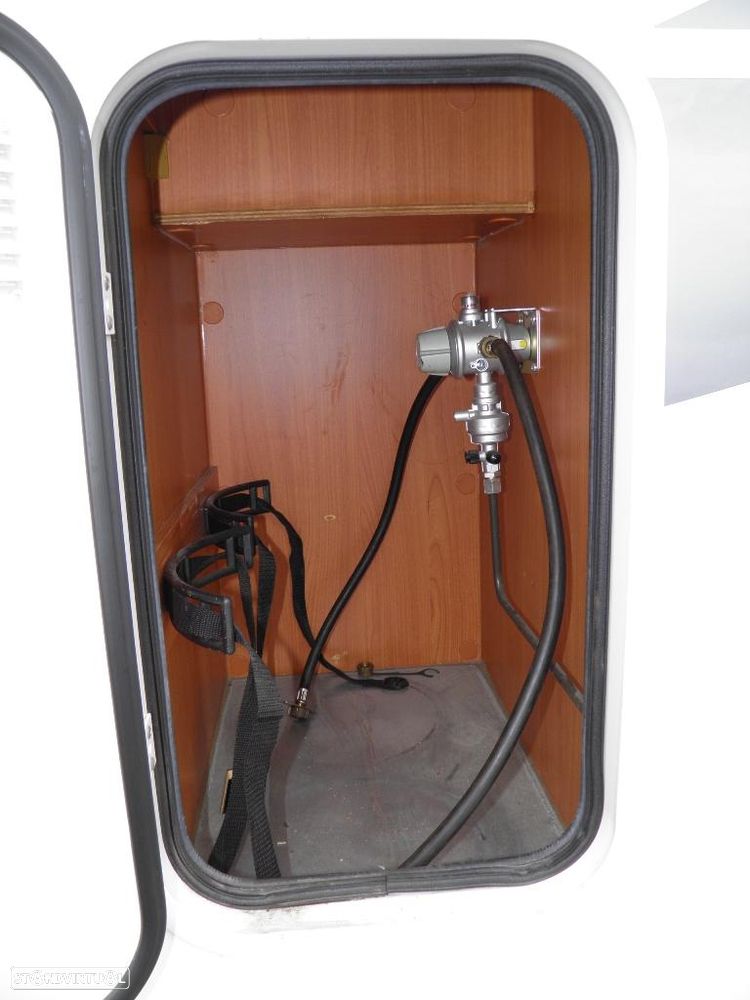 Giottiline G-Line 938 (Cama central) - 21