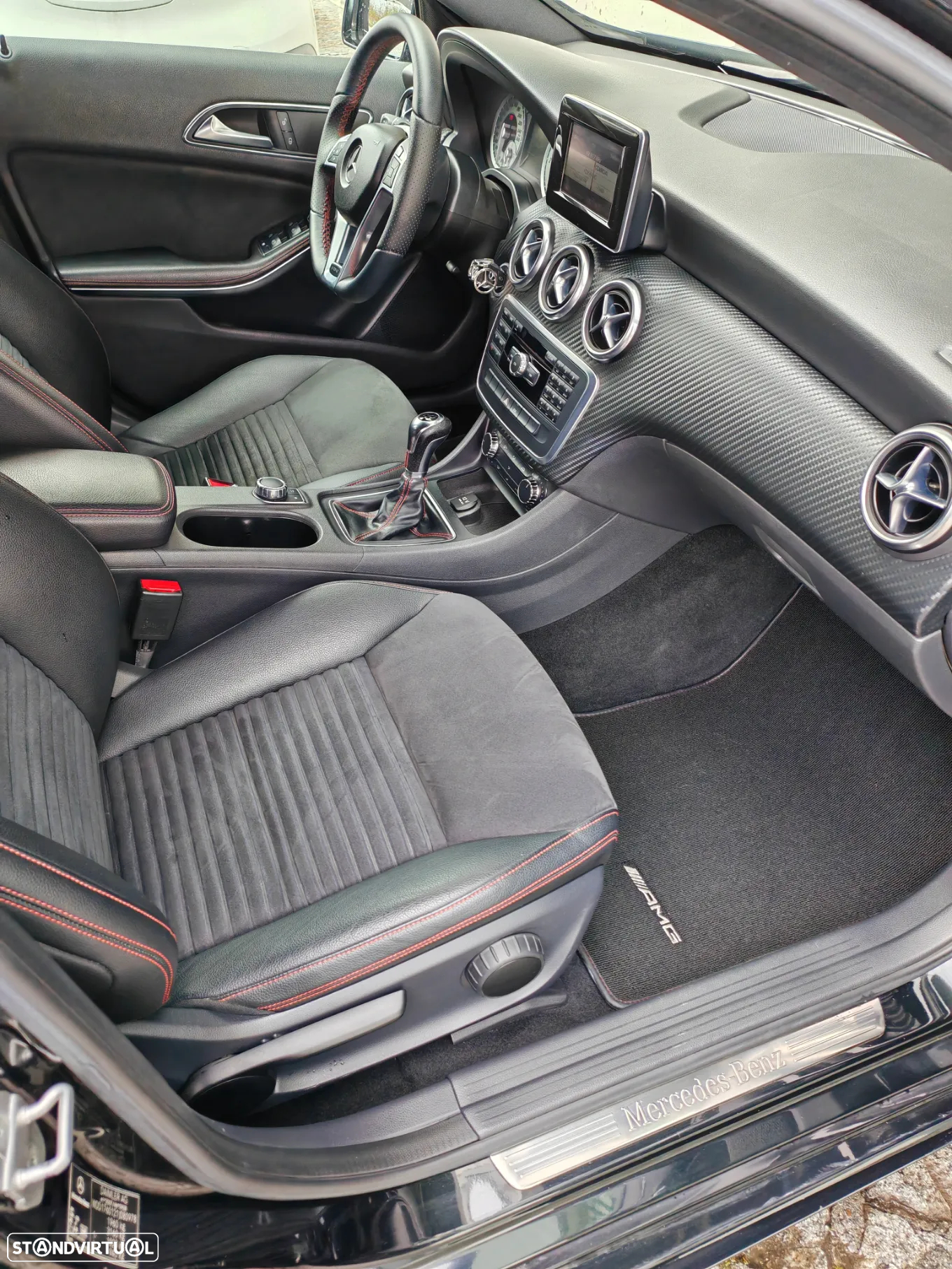 Mercedes-Benz A 180 CDi BE AMG Line - 9