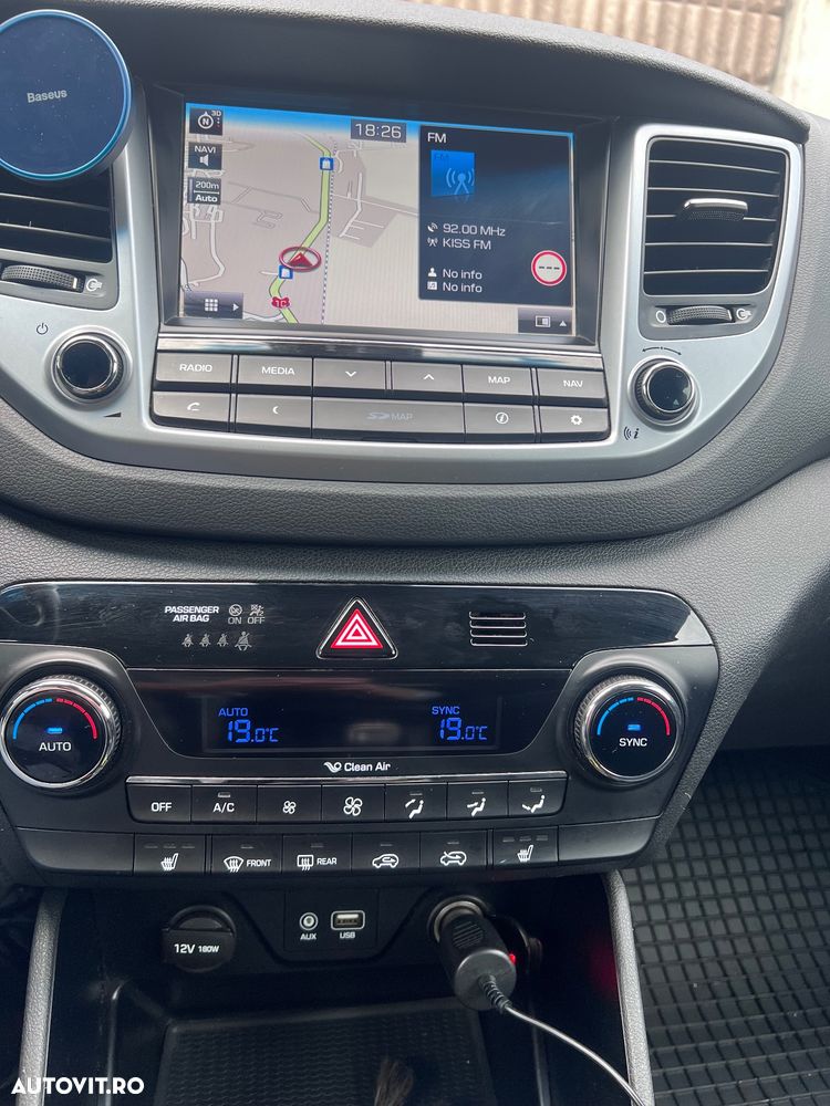 Hyundai Tucson blue 1.7 CRDi 2WD Style - 10