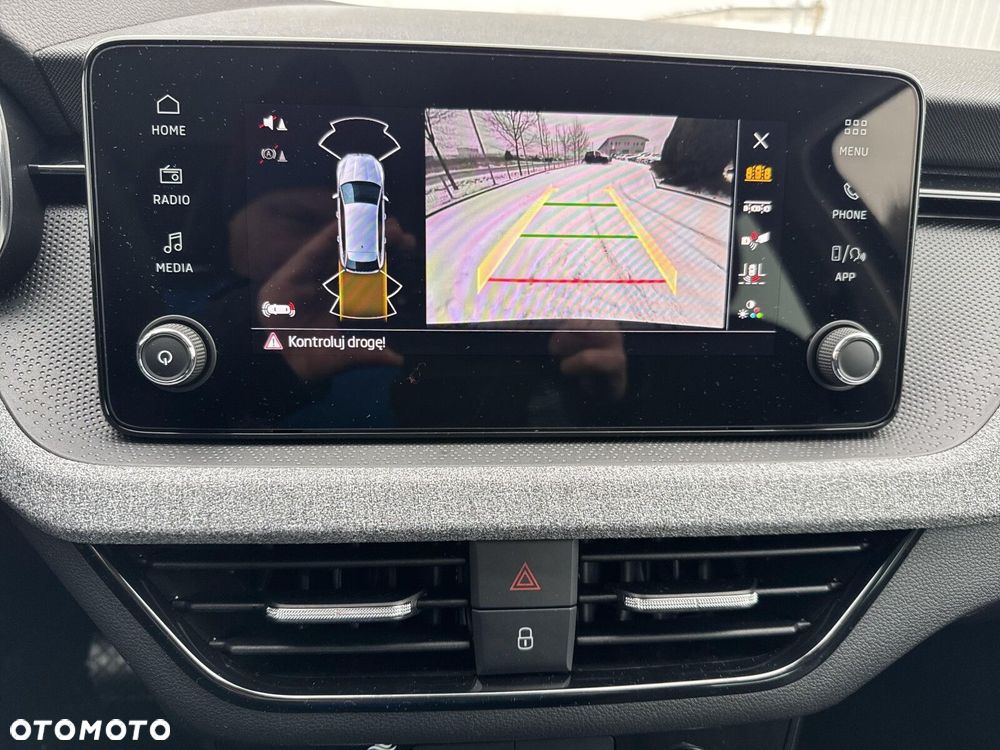 Skoda Scala 1.5 TSI Selection DSG - 25