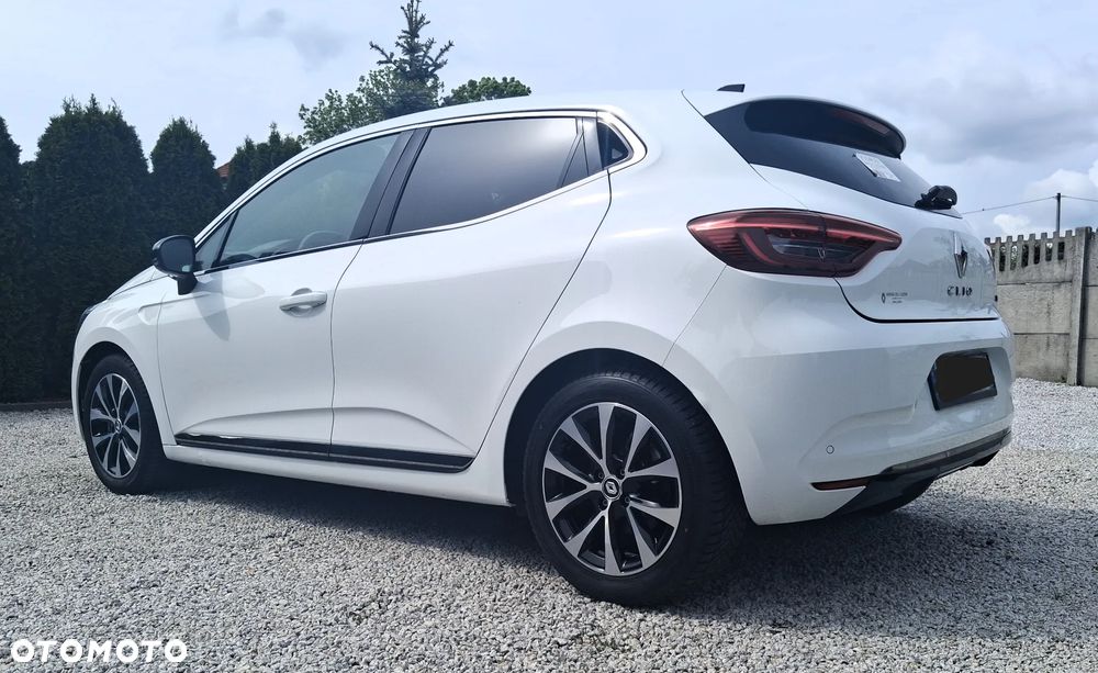 Renault Clio 1.6 E-TECH Full Hybrid 145 Evolution - 11