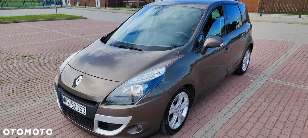 Renault Scenic - 13