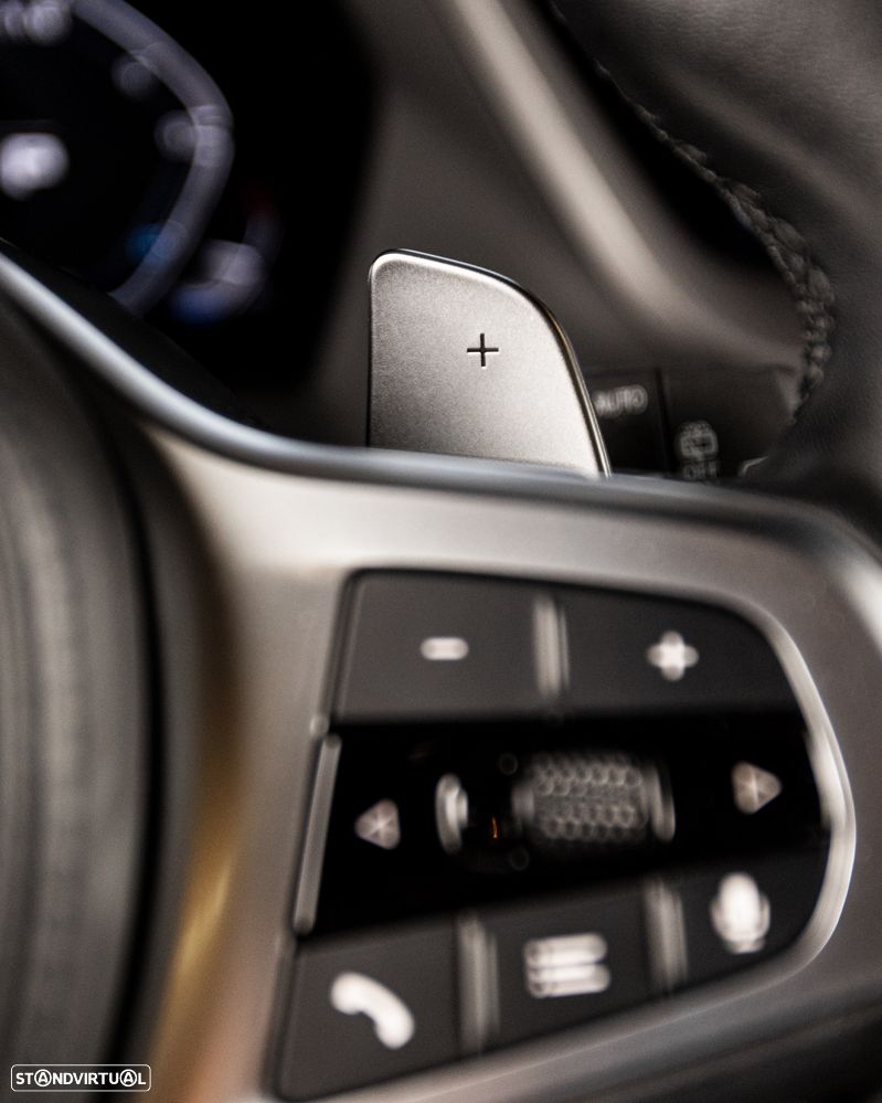 BMW M135i xDrive - 15