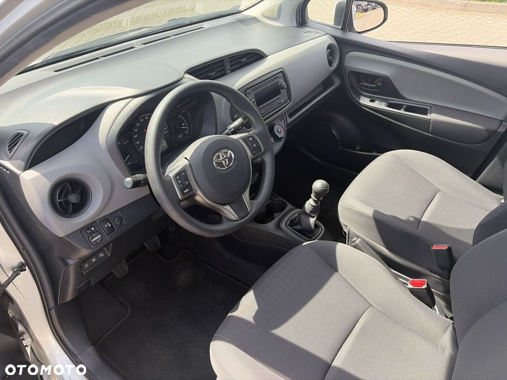 Toyota Yaris 1.5 Active - 18