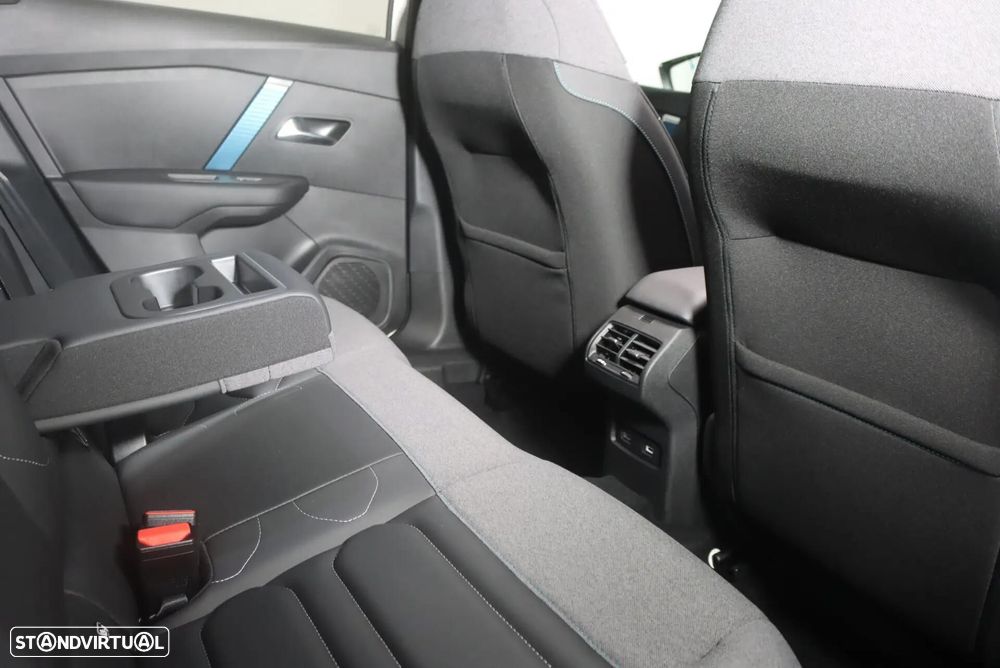 Citroën e-C4 X 50 kWh Shine - 33