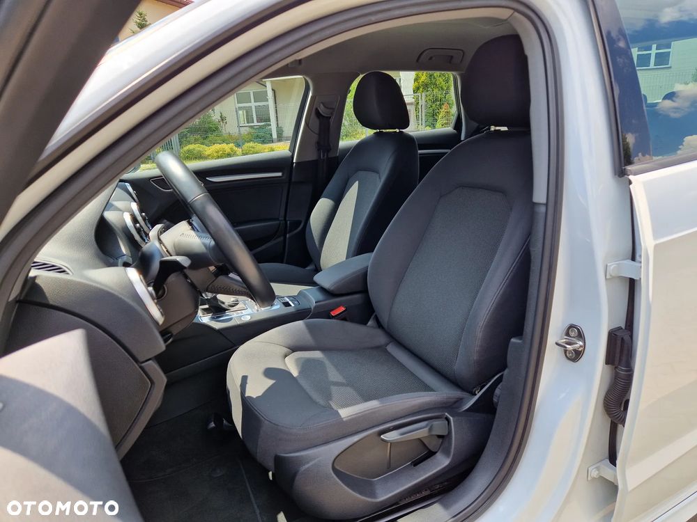 Audi A3 Sportback - 19