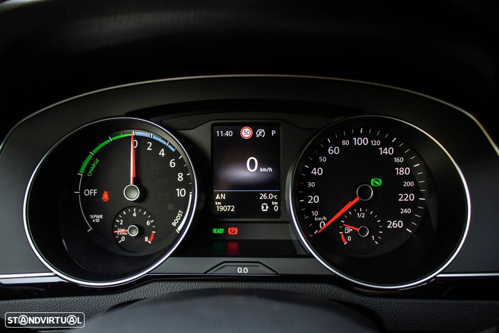 VW Passat Variant 1.4 TSI DSG GTE - 19