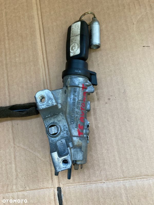 T5 TARNSPORTER MULTIVAN CARAVELLE STACYJKA KLUCZYK - 4