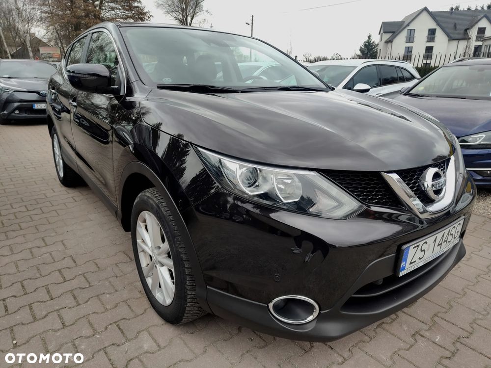 Nissan Qashqai 1.5 dCi DPF visia - 1