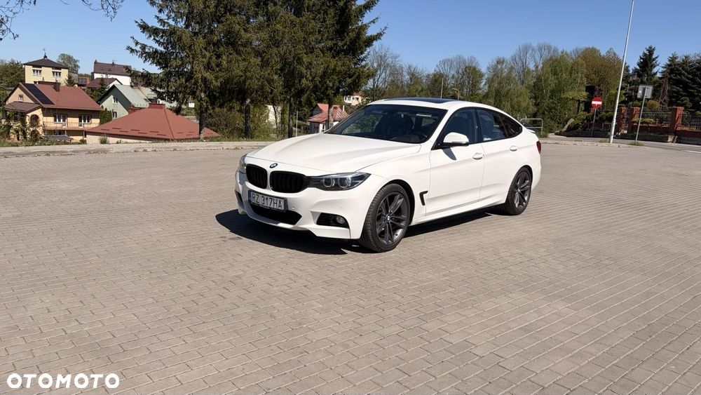 BMW 3GT 330i xDrive M Sport sport - 2