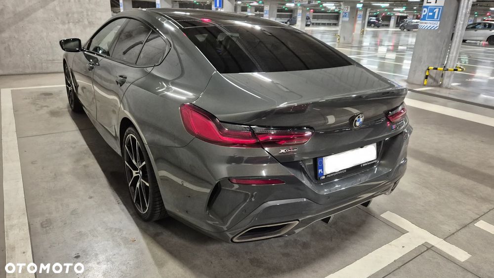 BMW Seria 8 - 7
