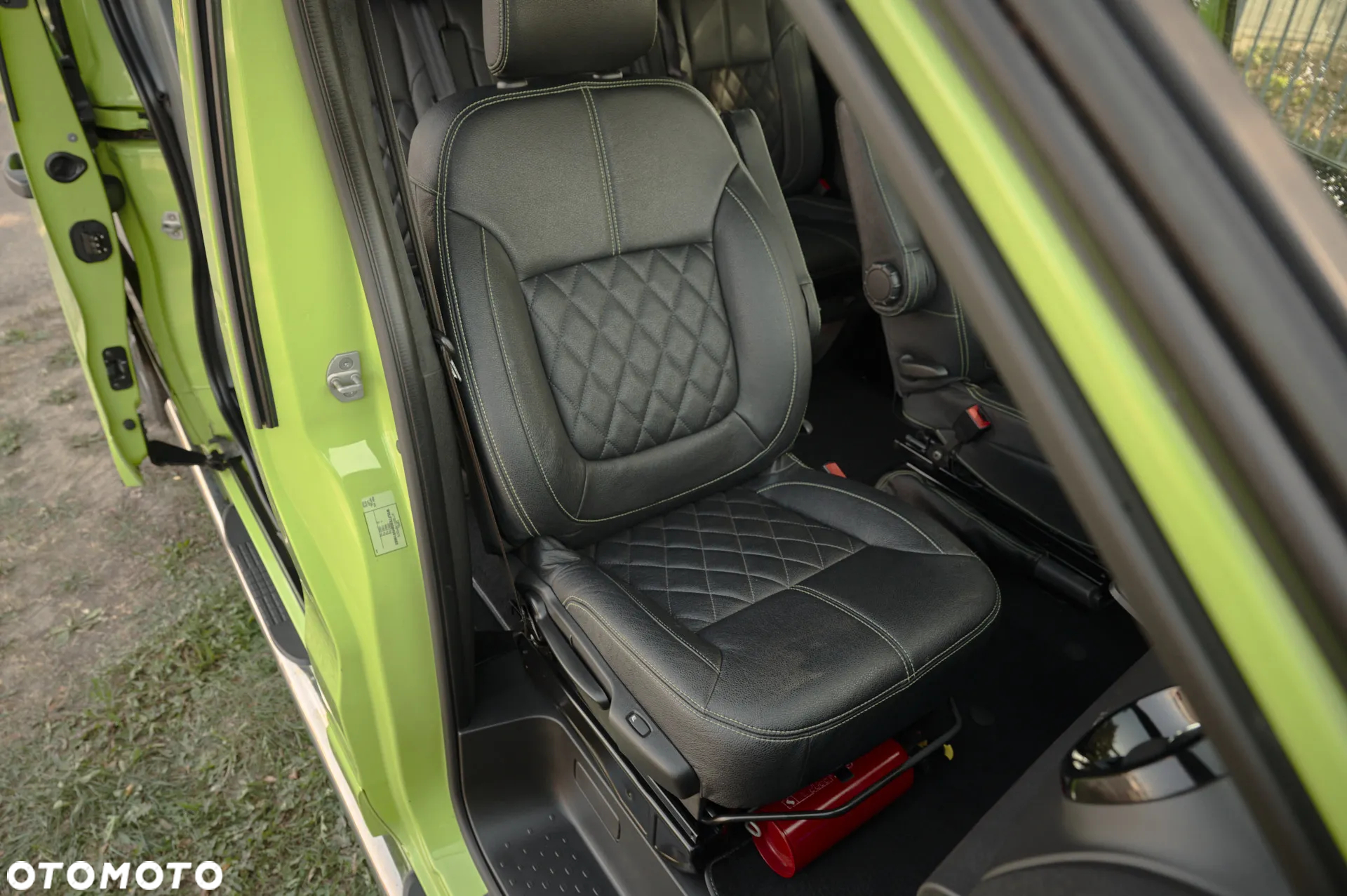 Opel Vivaro L2H1 2,9t Elegance Premium - 23