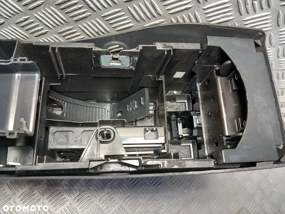 VW TOURAN II TUNEL ŚRODKOWY PODŁOKIETNIK KOMPLET - 16