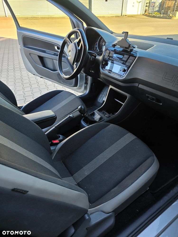 Volkswagen up! 1.0 TSI high - 8