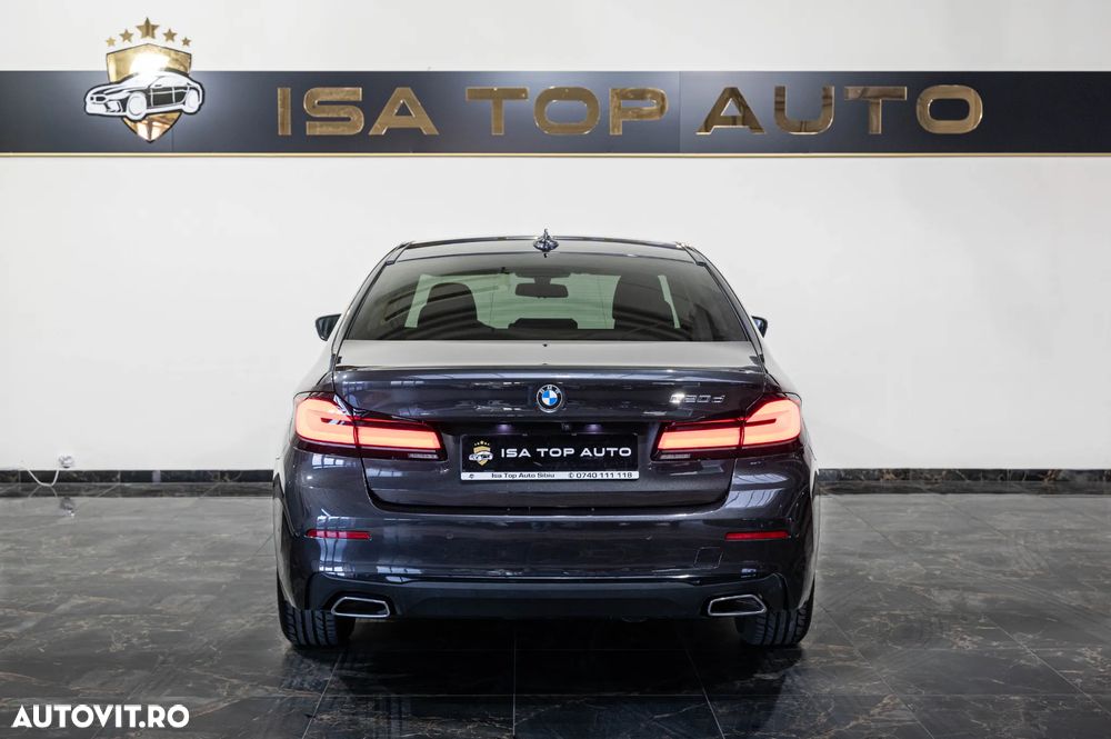 BMW Seria 5 520d Aut. Luxury Line - 36