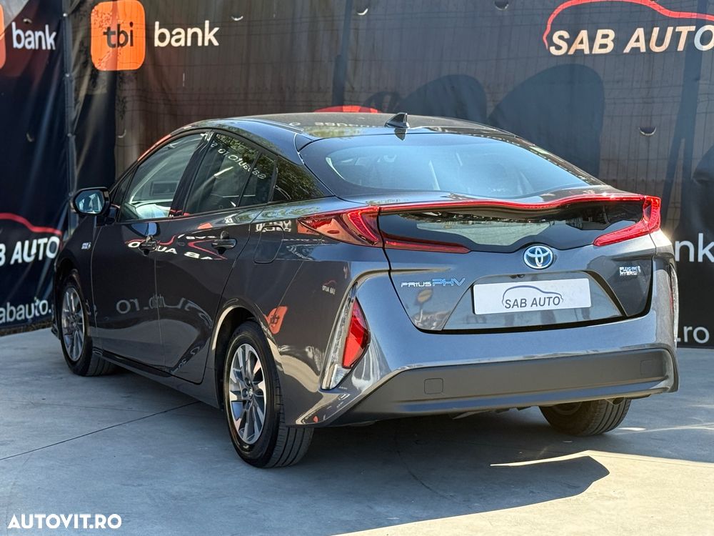 Toyota Prius Prime 1.8 HSD Dynamic - 18
