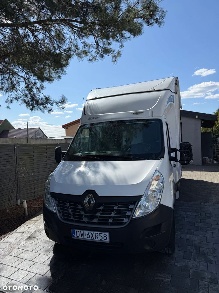 Renault Master - 1
