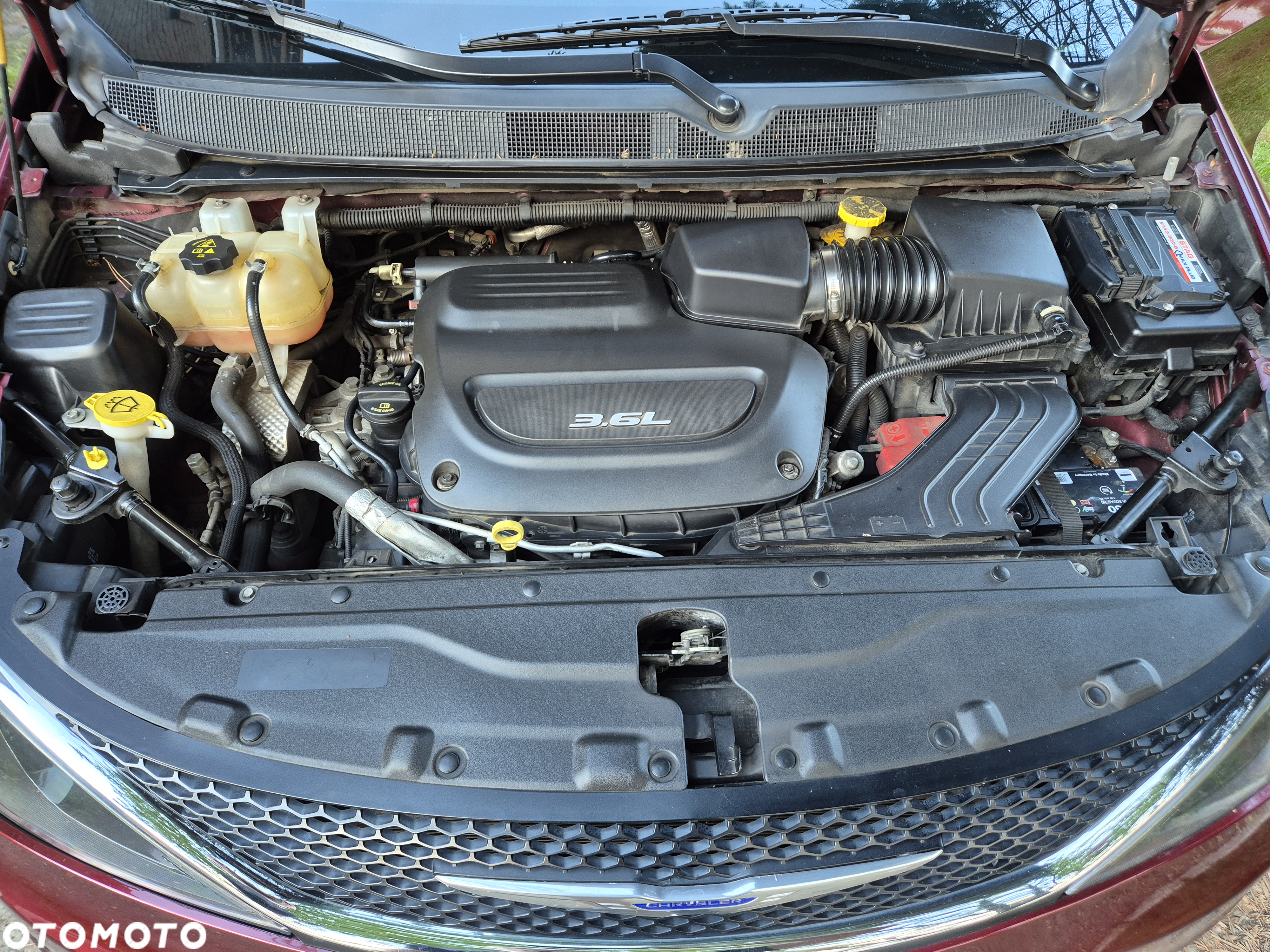 Chrysler Pacifica - 16