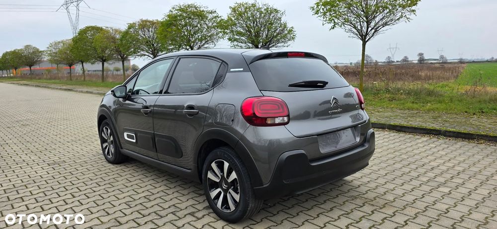 Citroën C3 1.2 PureTech Shine EAT6 - 3