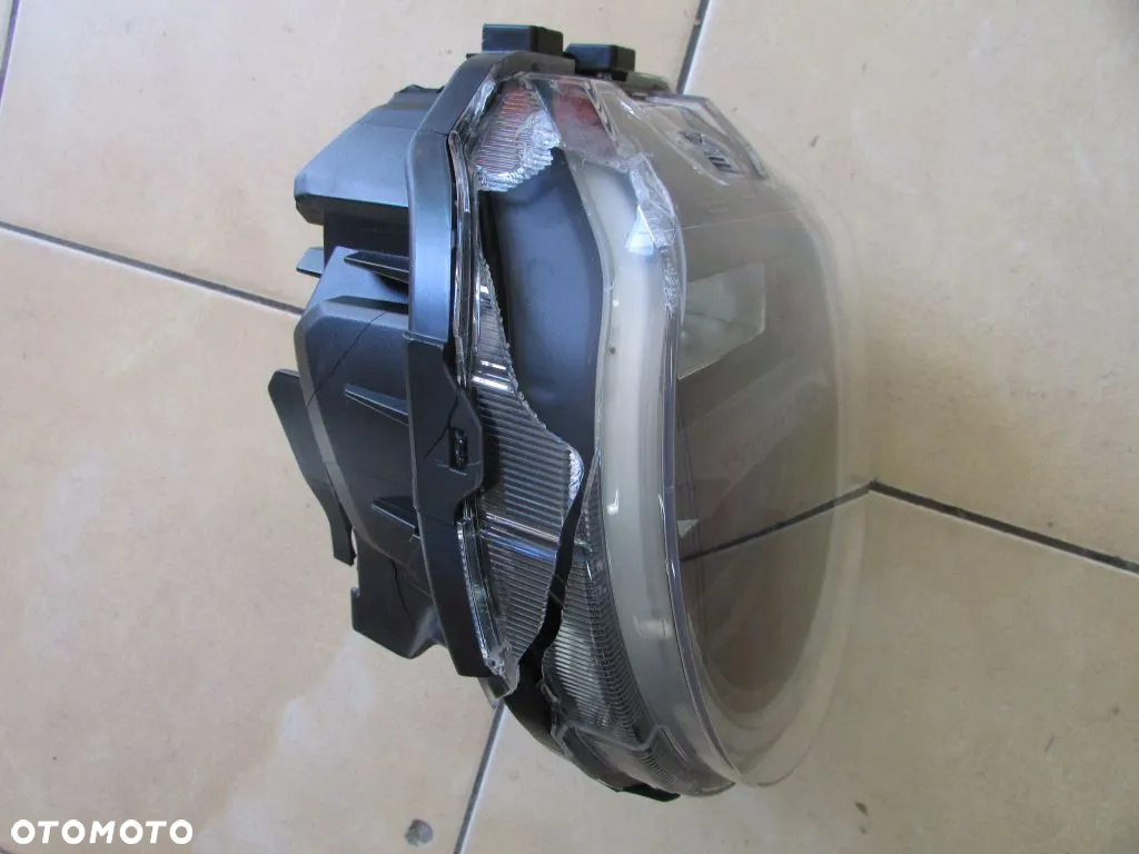 Honda CB650 lampa przód reflektor uszkodzona - 3