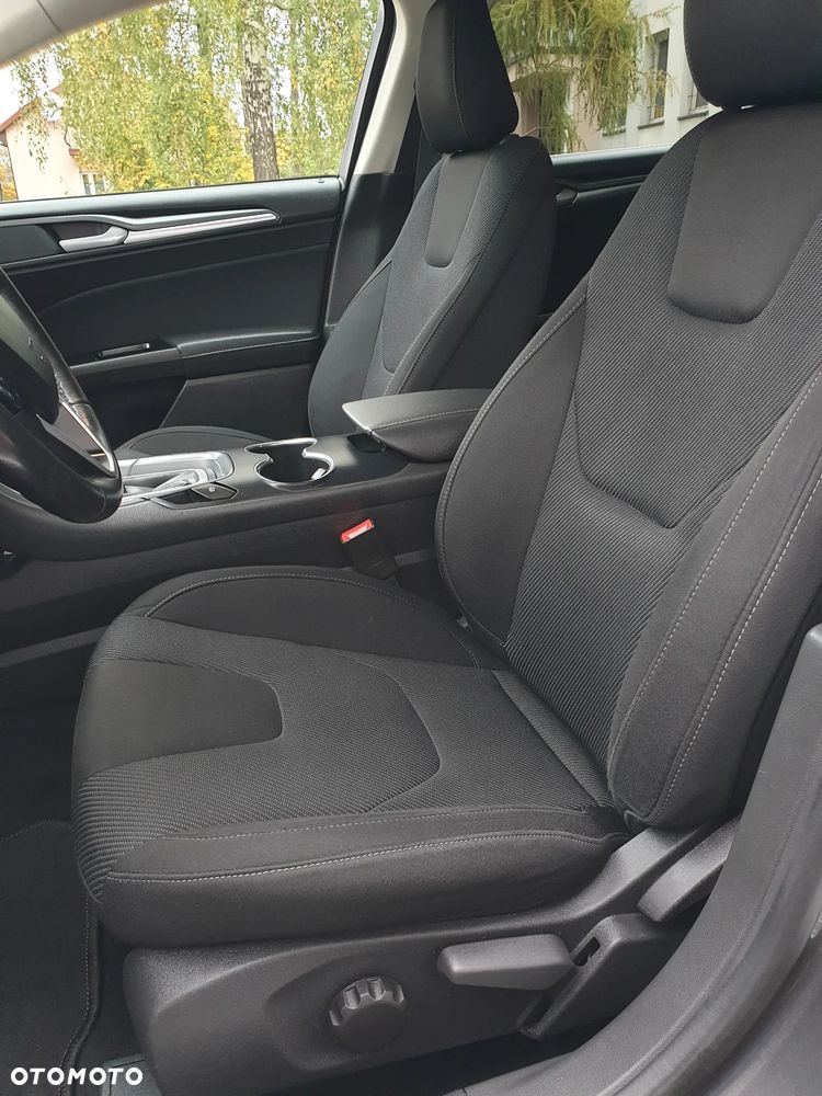 Ford Mondeo 2.0 TDCi Titanium PowerShift - 7