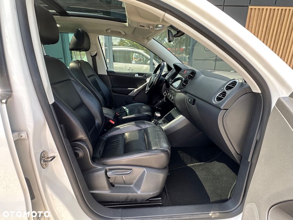 Volkswagen Tiguan 2.0 TSI 4Motion DSG Sport & Style - 32