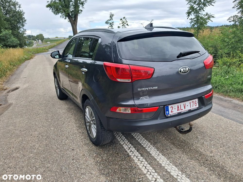 Kia Sportage 2.0 CRDI 4WD Attract - 8