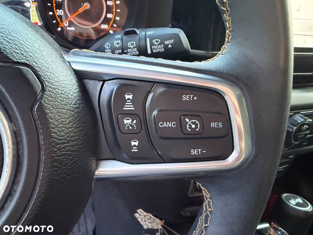 Jeep Wrangler - 31