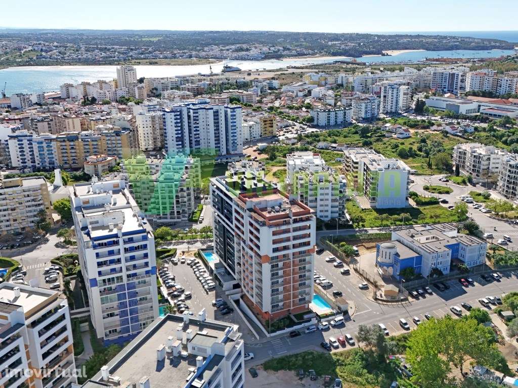 Apartamento Duplex com Terraço e Vista Panorâmica, piscina e garage... - Grande imagem: 2/55