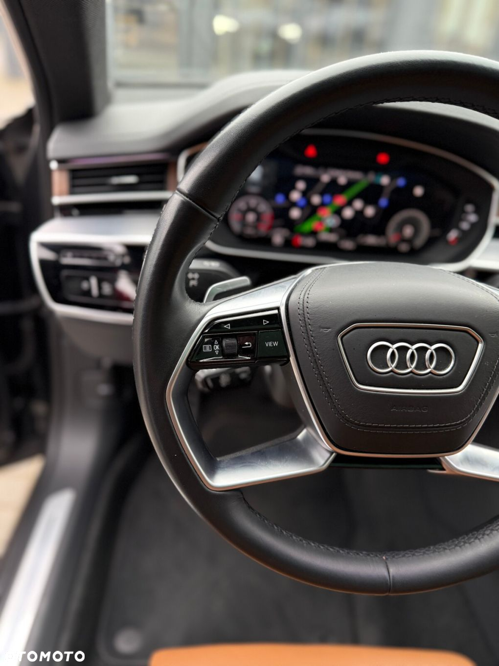 Audi A8 - 30