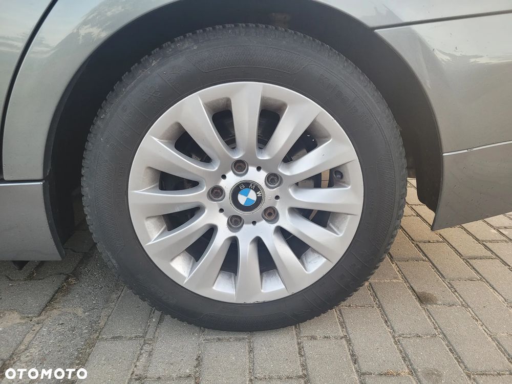 BMW Seria 3 318d - 13
