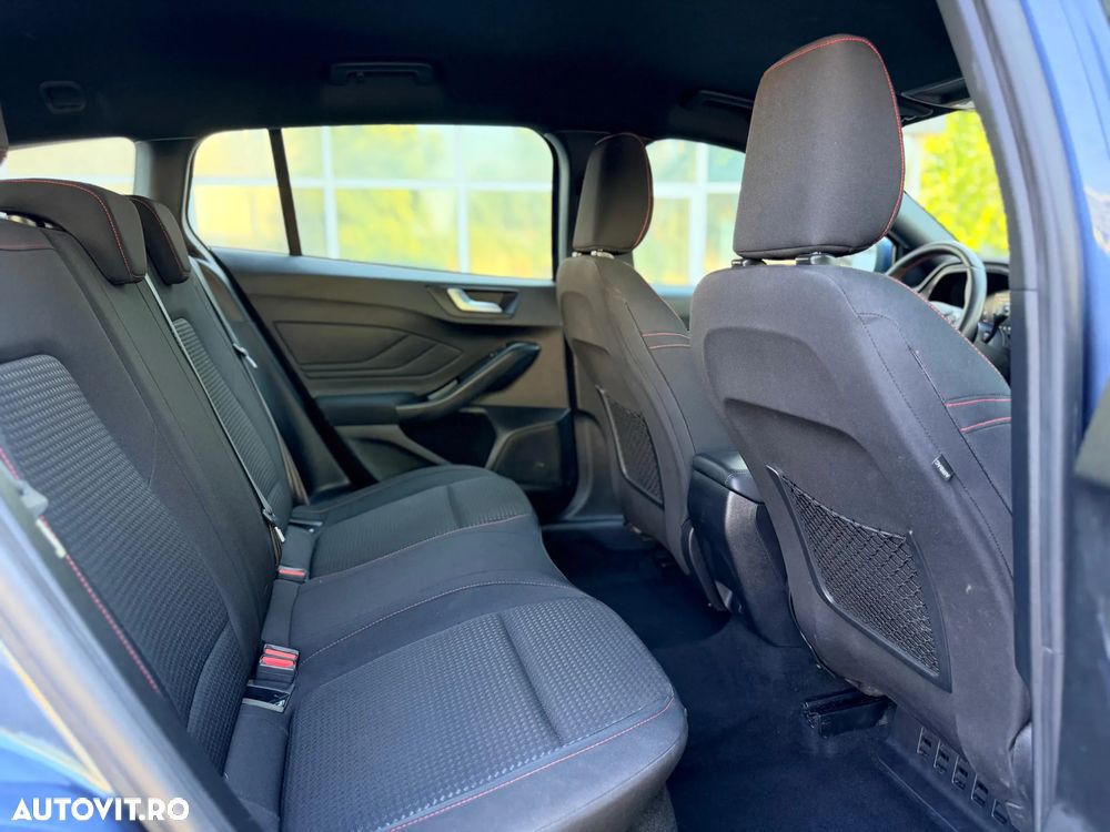 Ford Focus 1.0 EcoBoost Hybrid Aut. ST-LINE DESIGN - 14