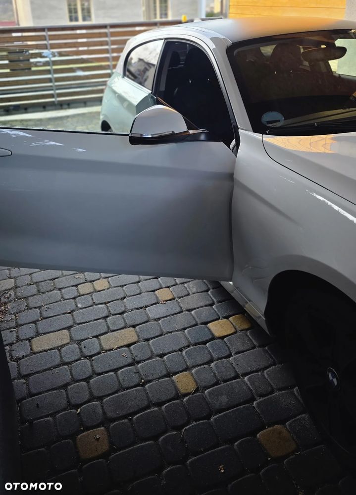 BMW Seria 1 114i - 25