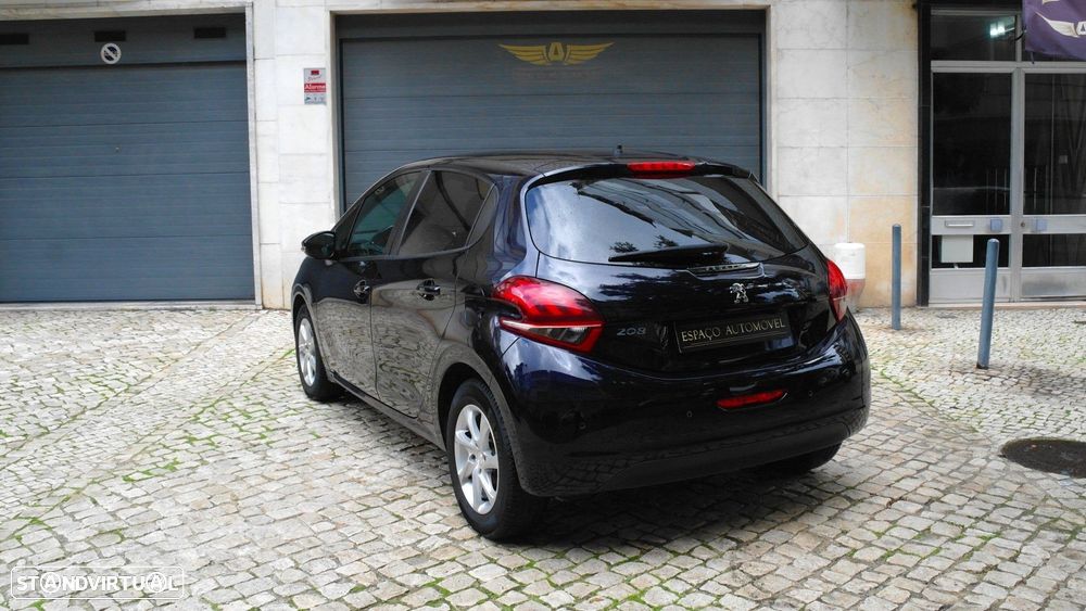 Peugeot 208 1.2 PureTech Active - 9