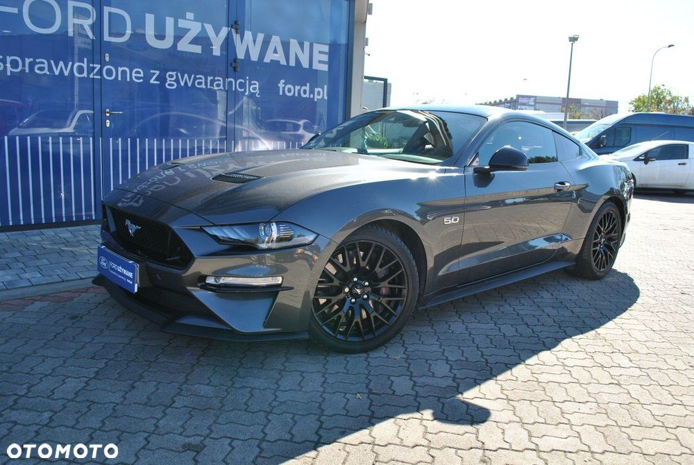 Ford Mustang - 2