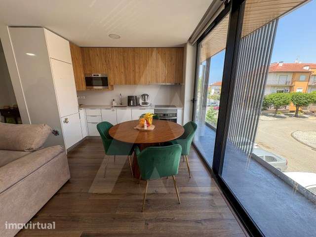 Apartamento T2 Semi-Novo em Albergaria-a-Velha - Grande imagem: 3/25
