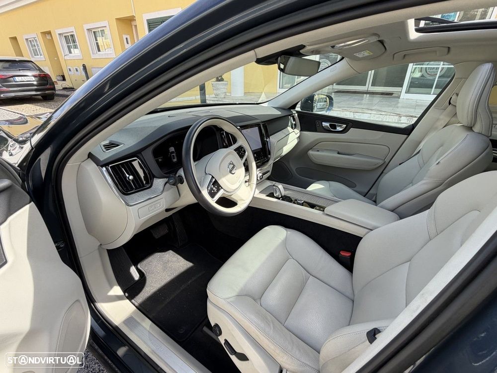 Volvo XC 60 2.0 T6 PHEV Inscription Expression AWD - 5