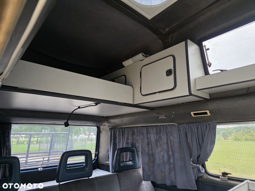 Volkswagen California - 14