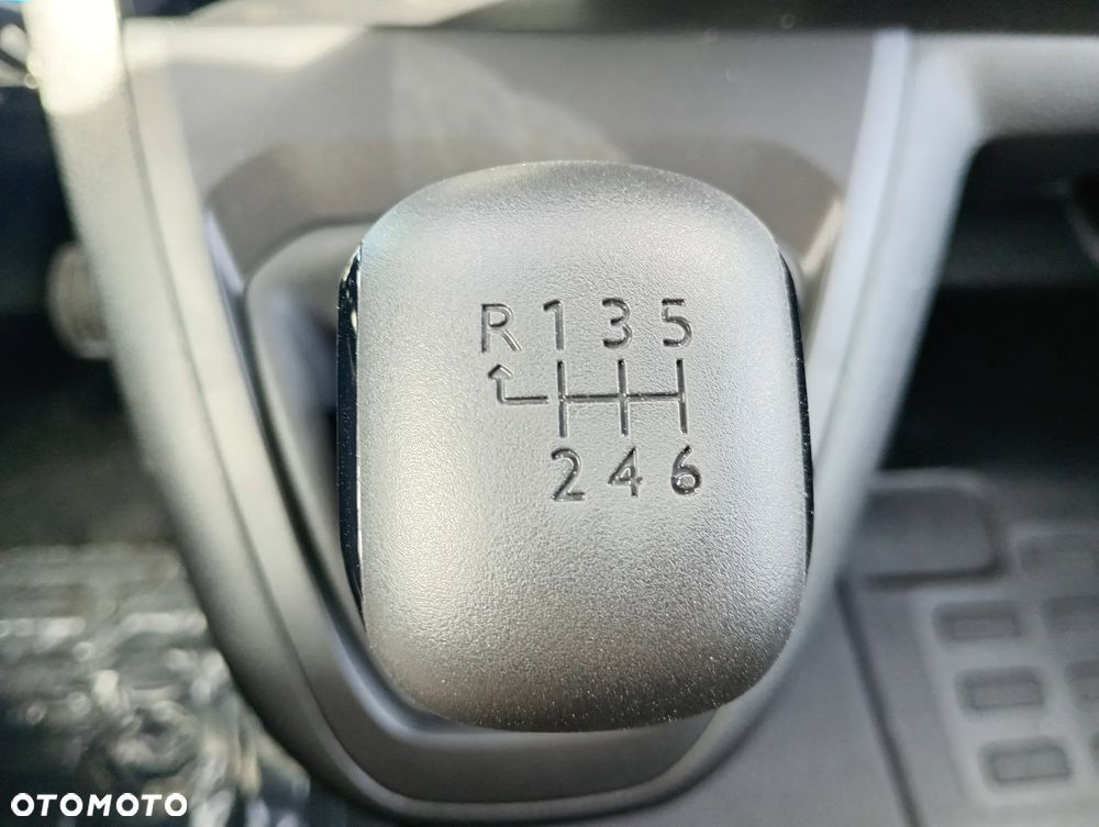 Opel VIVARO XL - 20