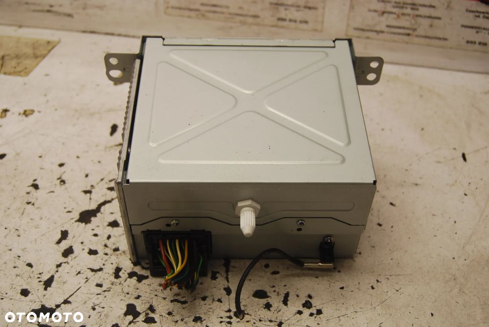RADIO FABRYCZNE 13326329 OPEL INSIGNIA A - 2