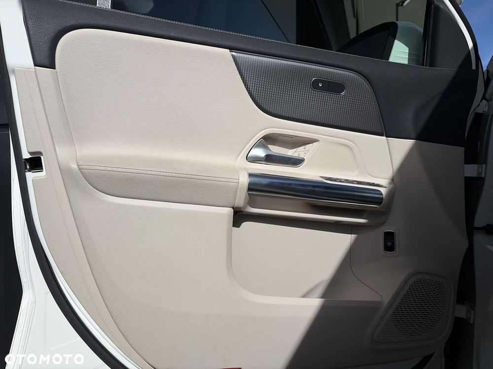 Mercedes-Benz EQA 250 66.5kWh Progressive - 22