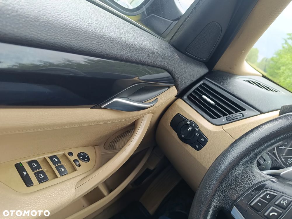 BMW X1 - 12