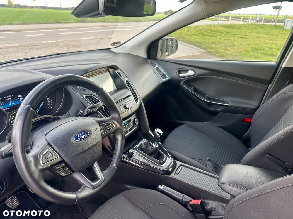 Ford Focus - 7