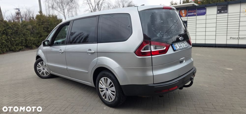 Ford Galaxy 2.0 TDCi Ghia - 10