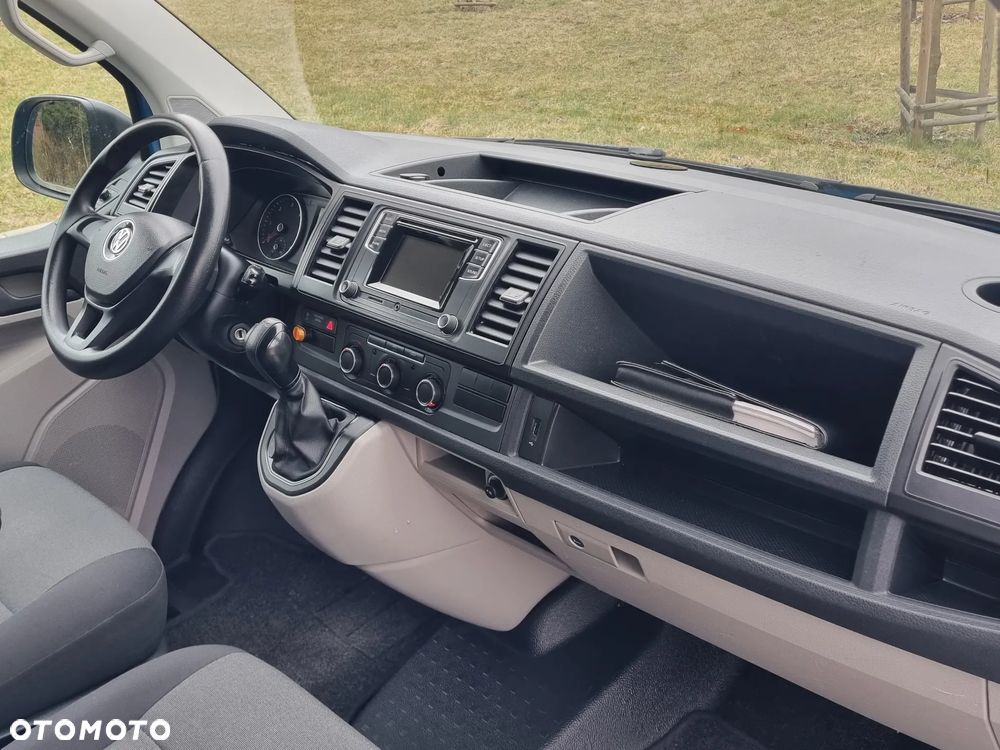 Volkswagen Transporter - 12