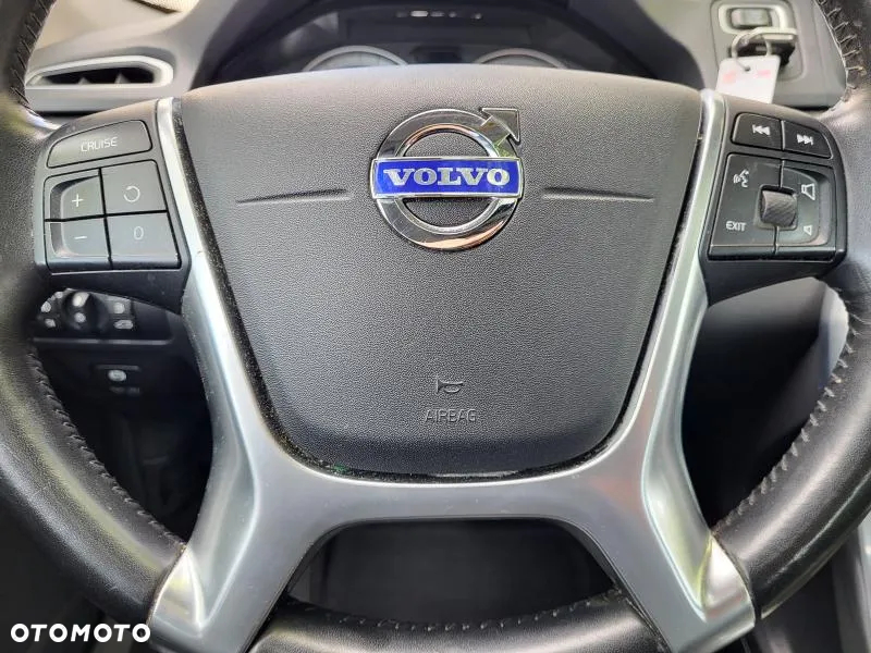 Volvo XC 70 3.2 AWD Summum - 19