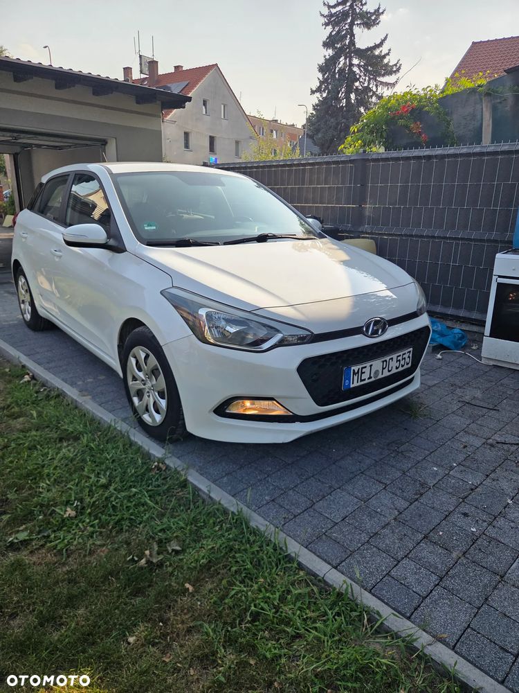 Hyundai i20 - 3